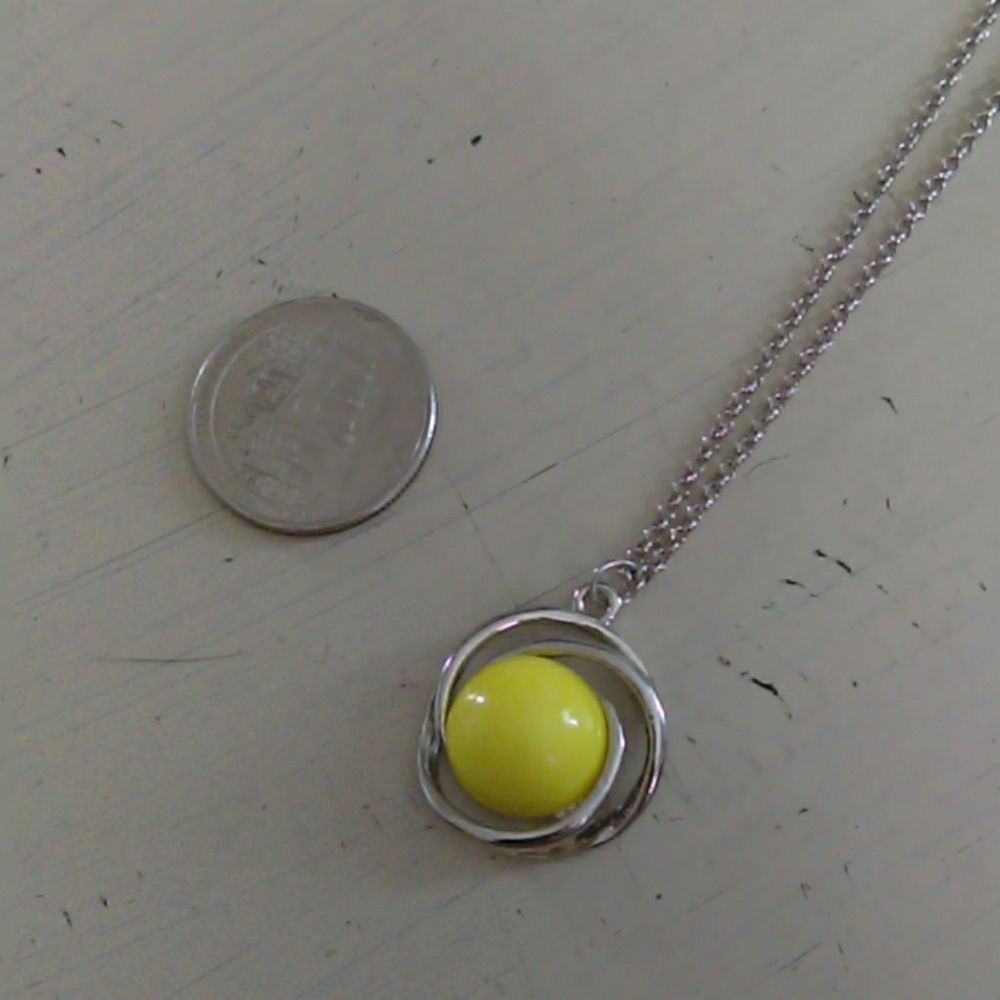 Yellow stone necklace